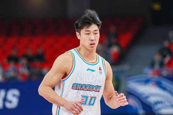 正中优配 夏晓司：何思雨和陆翊铭大概率今夏离开山东男篮